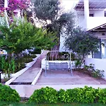 Sunset Mavi * تورغوتْريس