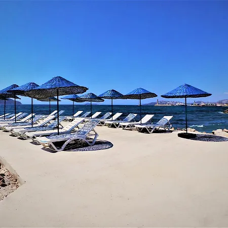 Sunset Mavi Tatil Evi *