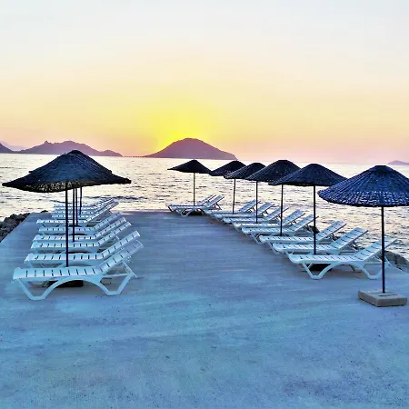 Sunset Mavi Tatil Evi