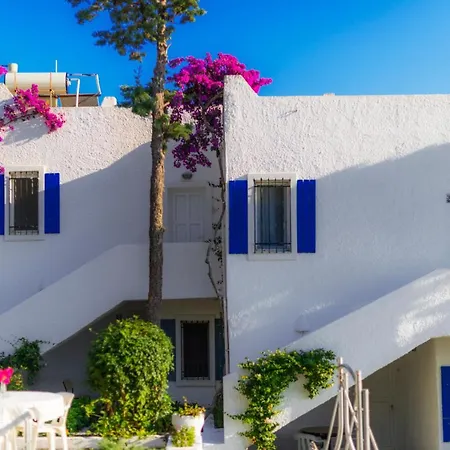 Sunset Mavi Tatil Evi